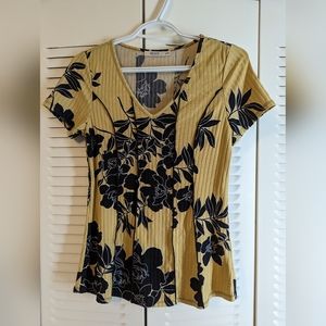 Ricki's mustard and floral top